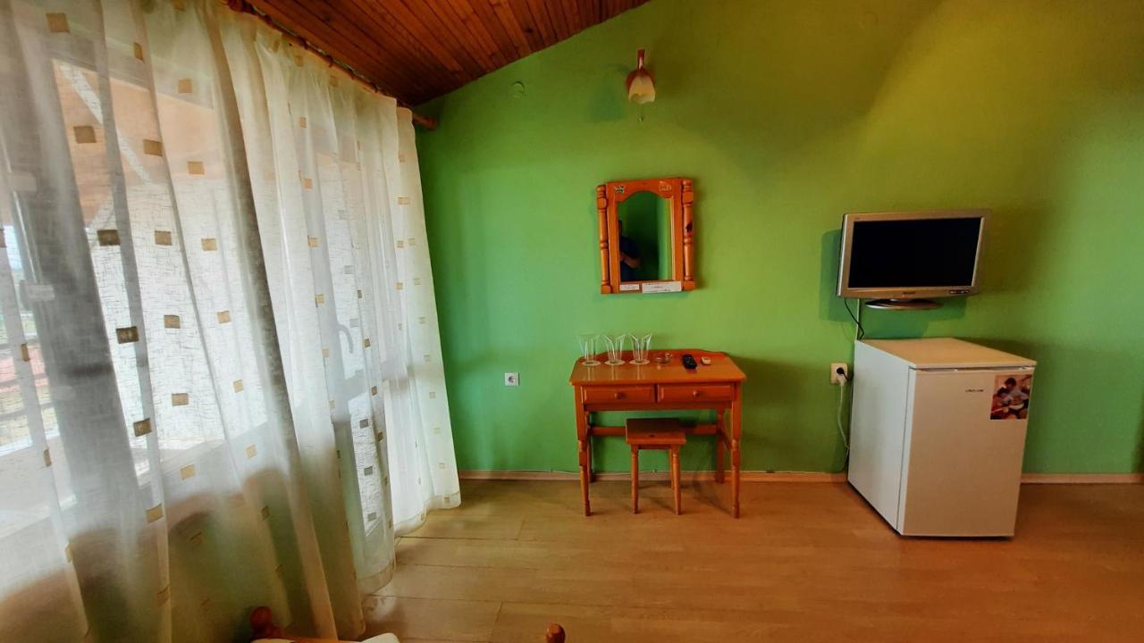 فندق سوزوبولفي  بيت ضيافة زورا المظهر الخارجي الصورة