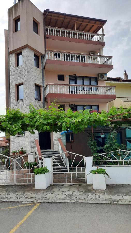 فندق سوزوبولفي  بيت ضيافة زورا المظهر الخارجي الصورة